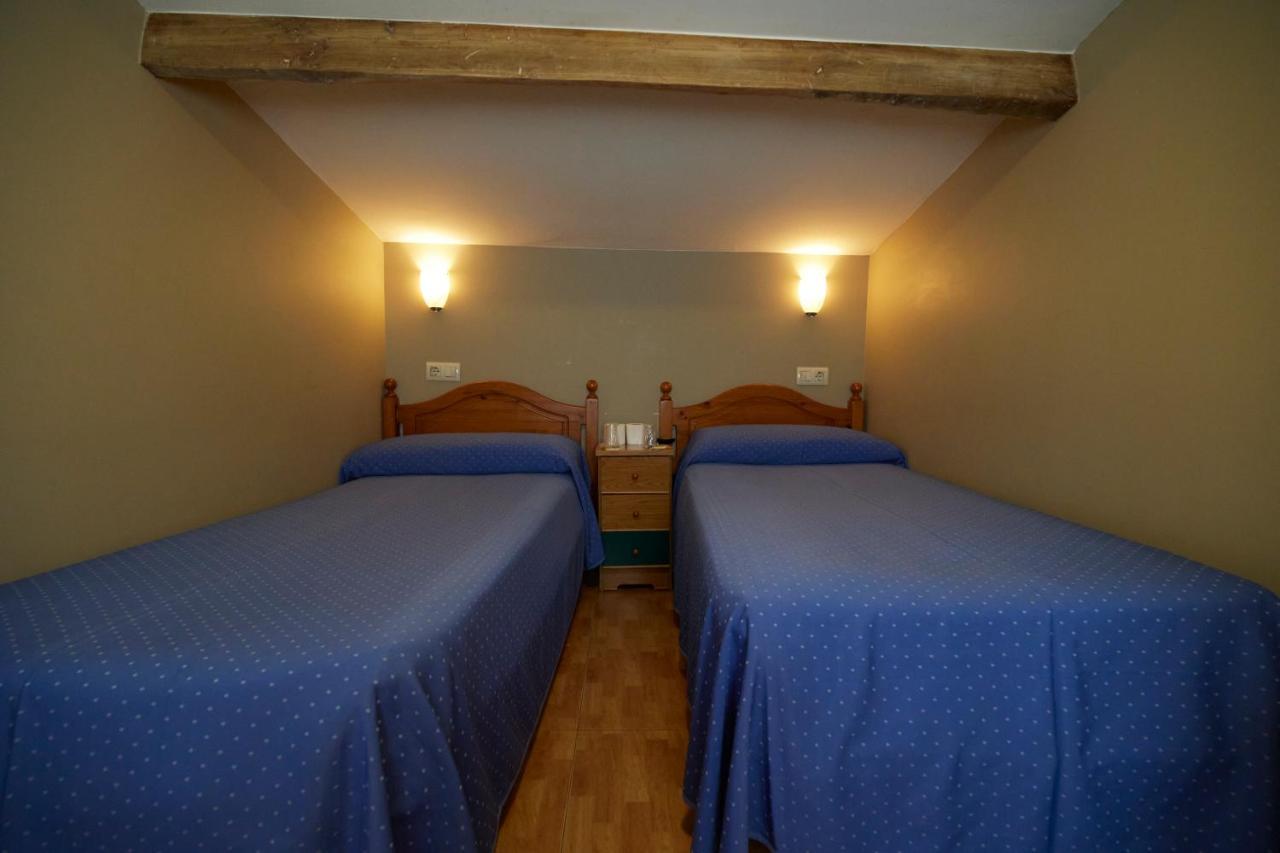 Pension Serafin Avilés Extérieur photo