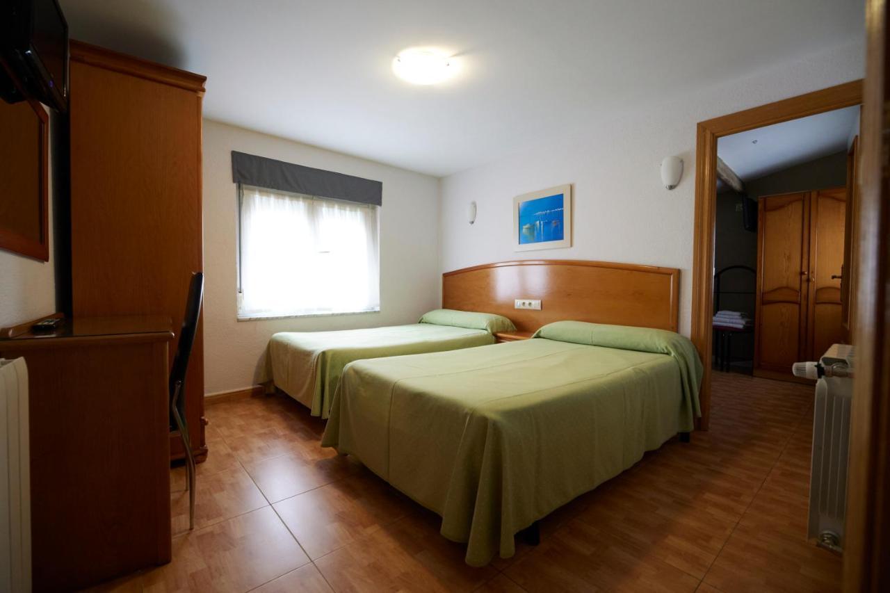 Pension Serafin Avilés Extérieur photo