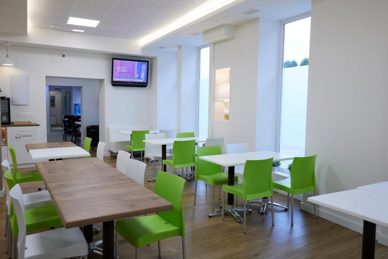 Pension Serafin Avilés Extérieur photo